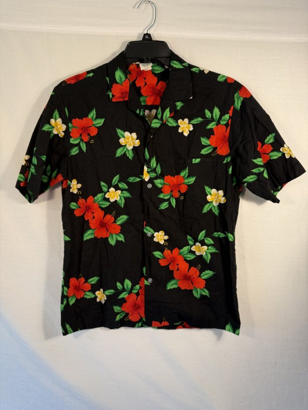 Island Creations‎ Hawaii Men M Black Hawaiian Shirt
